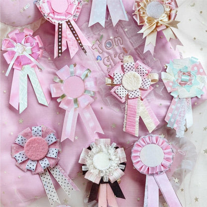 Vintage Ribbon Medal Sticker Pack